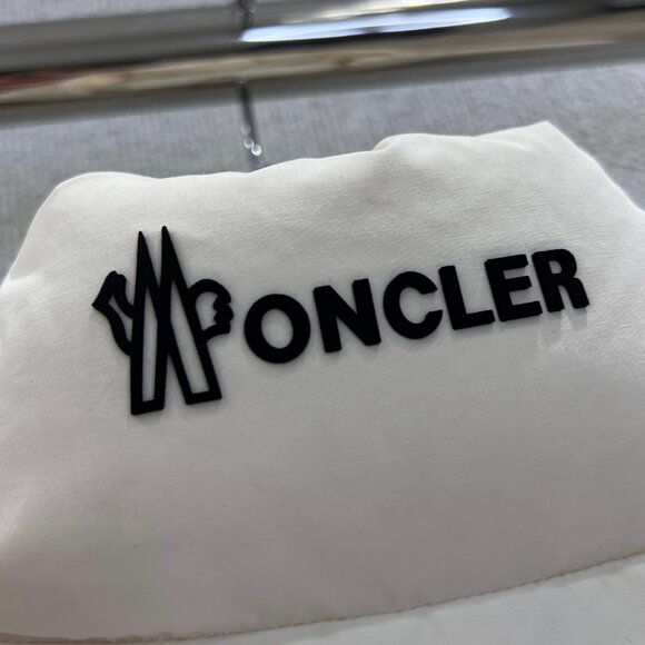 Moncler Grenoble Polartec® quilted zip-up jacket - Picture 10 of 11